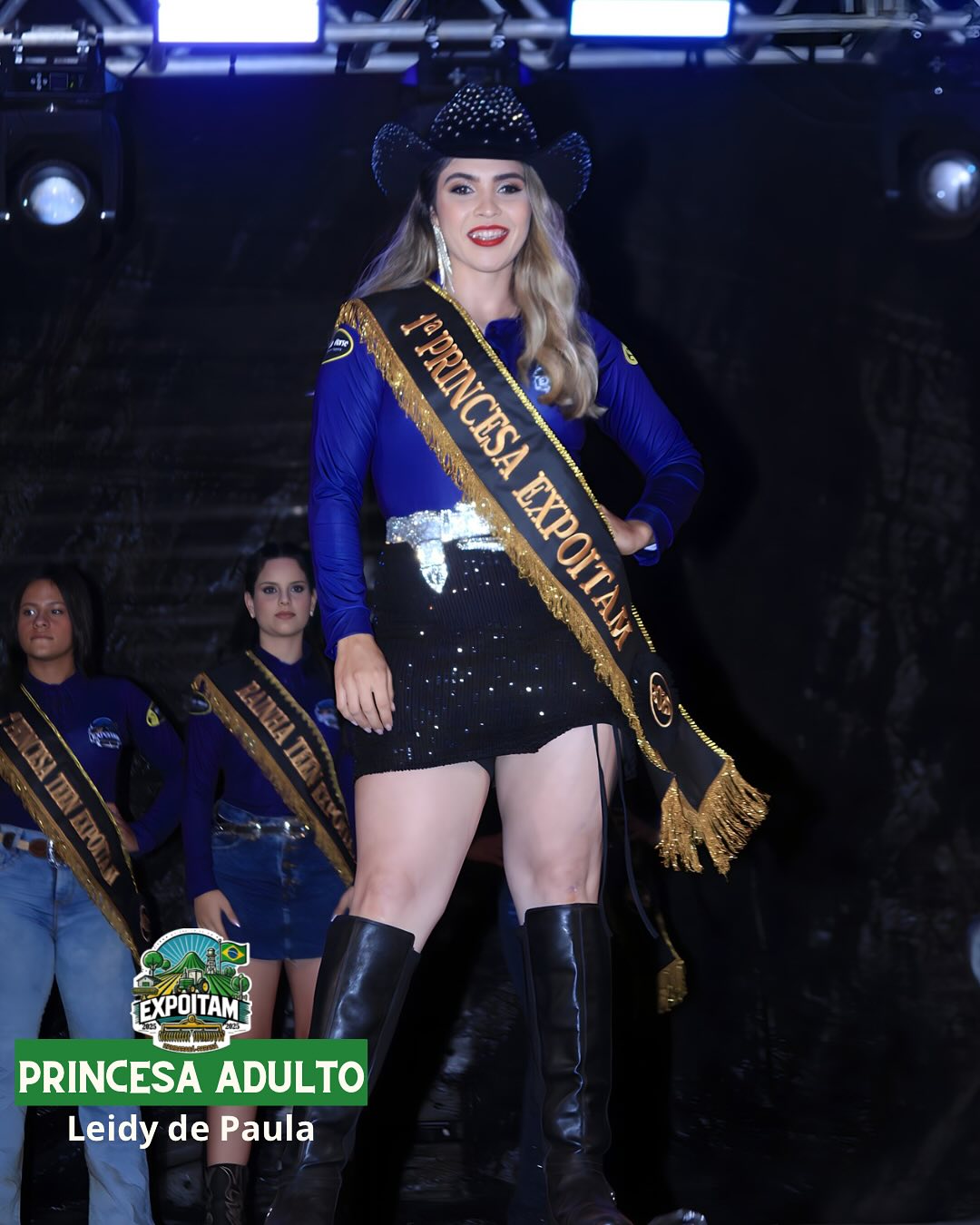 Onde a tradição encontra a elegância! Nossa rainha e princesas estão prontas para brilhar! 🌹…